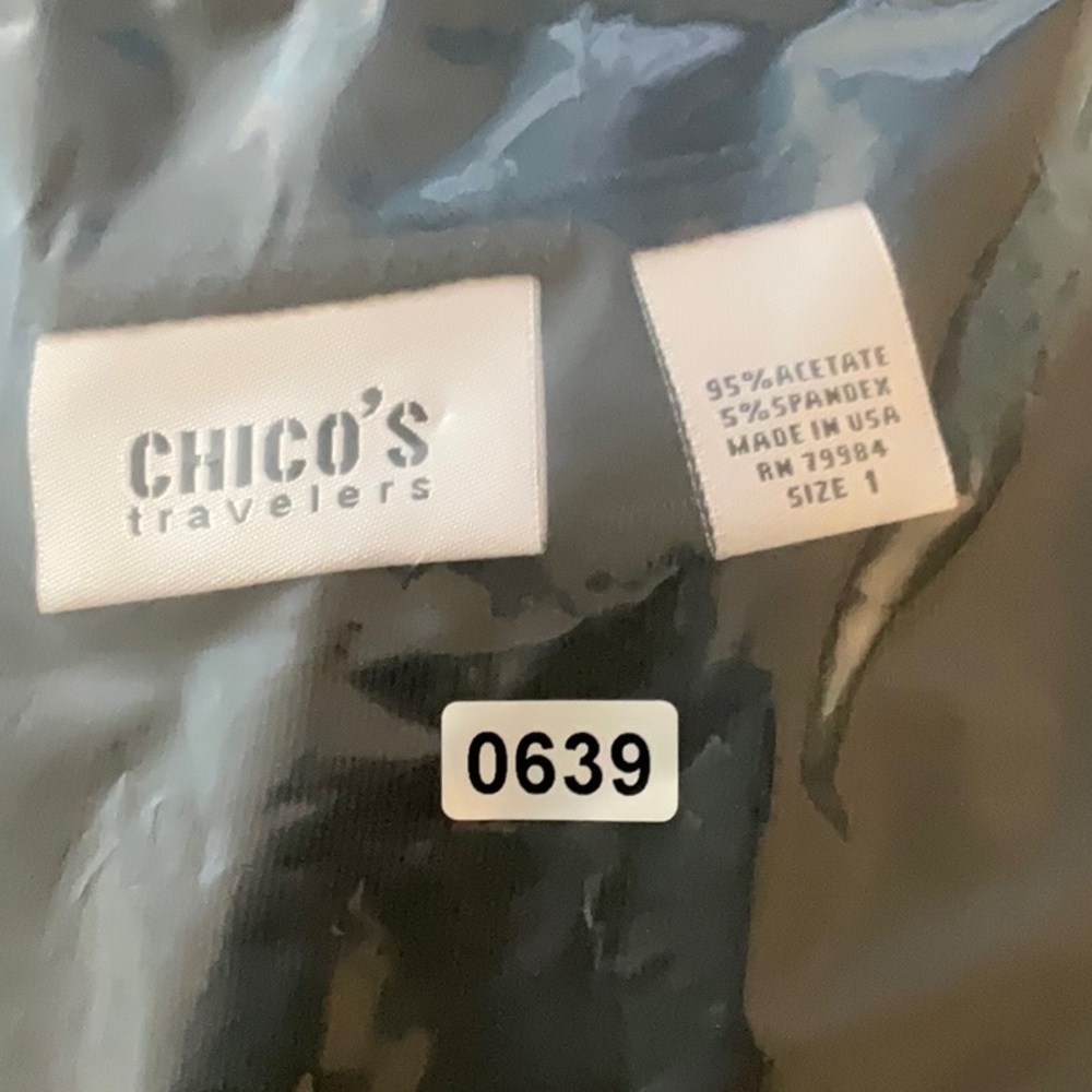 4/$20 Chico’s Travelers Black Tank Top Sleeveless Stretch Knit Size 1 - Picture 4 of 4